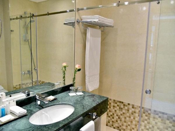 Gefinor Rotana  Beirut image 15